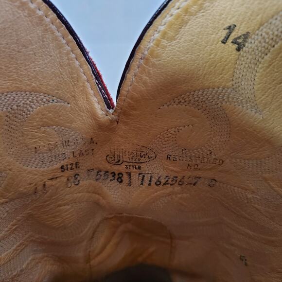 Justin mens cowboy boots 11 Red Almond Toe Style #5538 - Picture 6 of 8